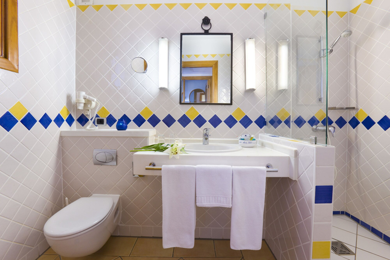 Bathroom 5, Seaside Sandy Beach, Las Palmas