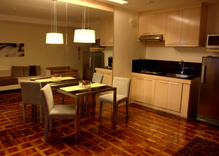 Others 5, Prince Plaza II Hotel, Makati City