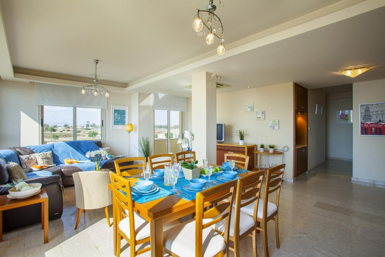 Room 2, Mackenzie Eftyhia Beachfront Suite, Larnaca