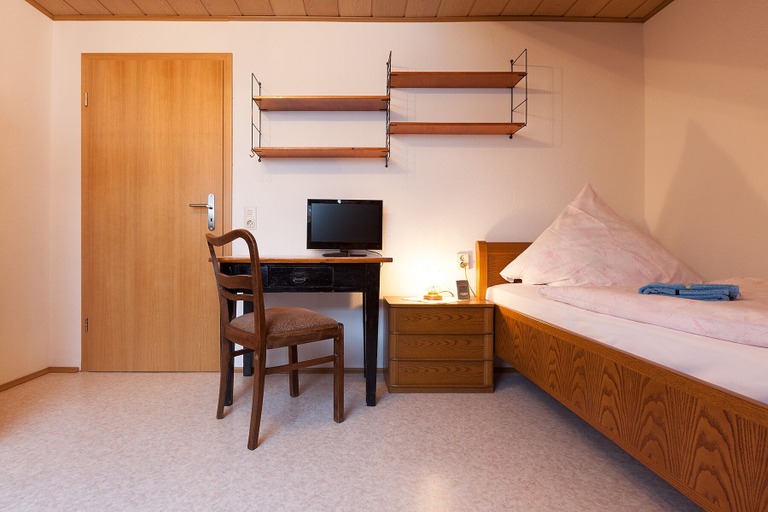 Bedroom 4, Pension Doemens, Städteregion Aachen