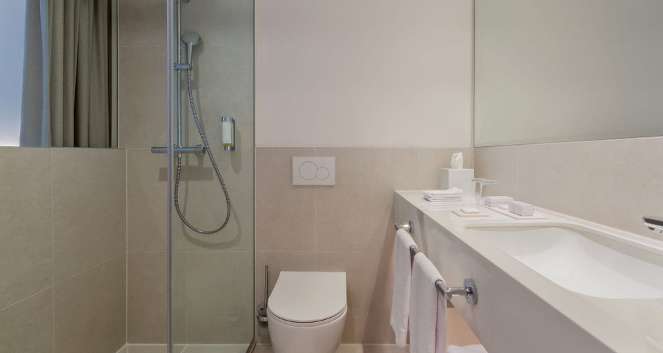 Bathroom 5, Bluesun Hotel Borak, Bol
