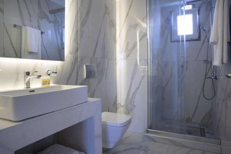 Bathroom 4, Maggana Residence, Ionian Islands