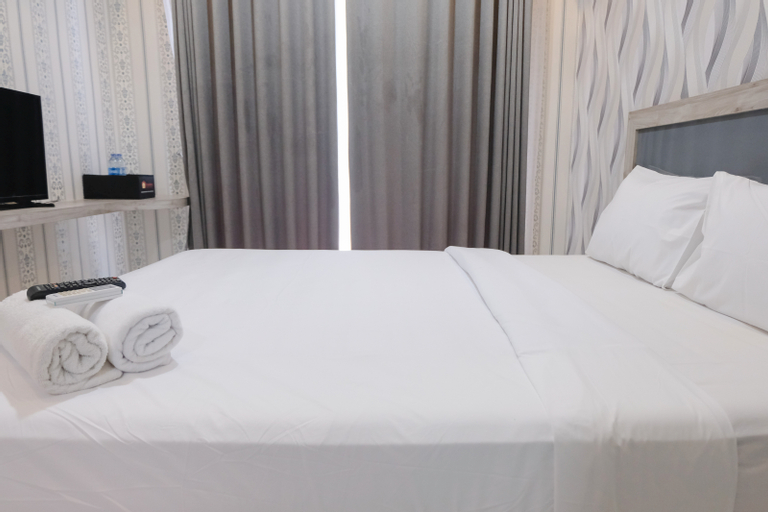 Bedroom 4, Modern Studio at Apartment Grand Asia Afrika By Travelio, Bandung