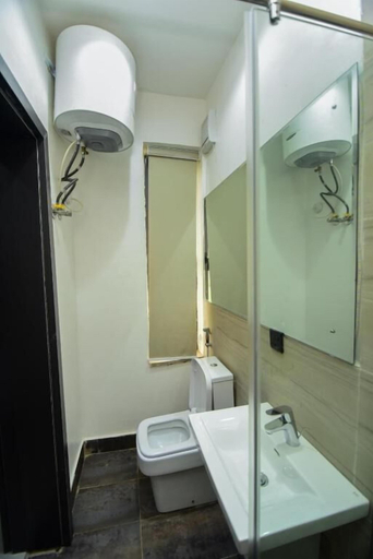 Bathroom, Vulcan Suites Mabushi Abuja, AbujaMun