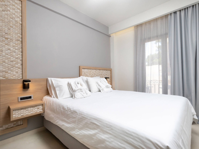 Bedroom 4, Metropolitan Pearl Hotel, Crete