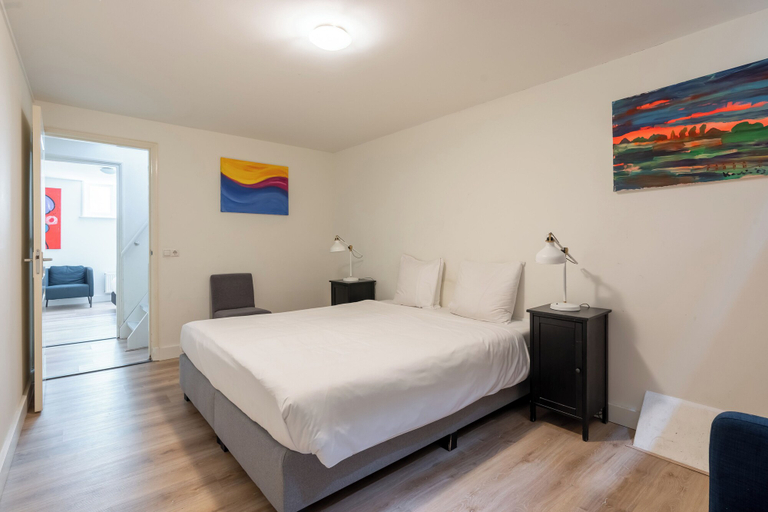 Bedroom 3, Amsterdam Dockside Flats, Amsterdam