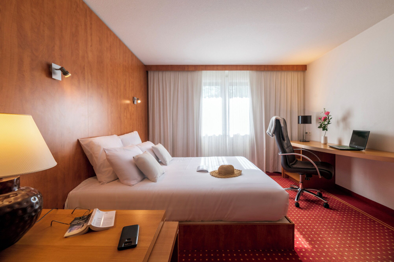 Bedroom 2, CERISE Bordeaux Mérignac Aéroport, Gironde