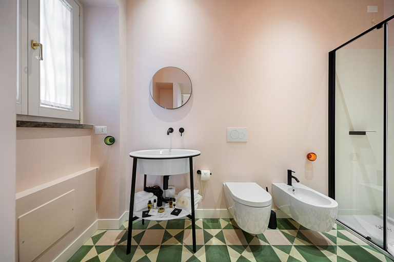 Bathroom 5, a.d. 1768 Boutique Hotel, Ragusa