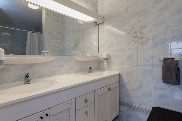 Bathroom 4, Sure Hotel by Best Western City Jonkoping, Jönköping