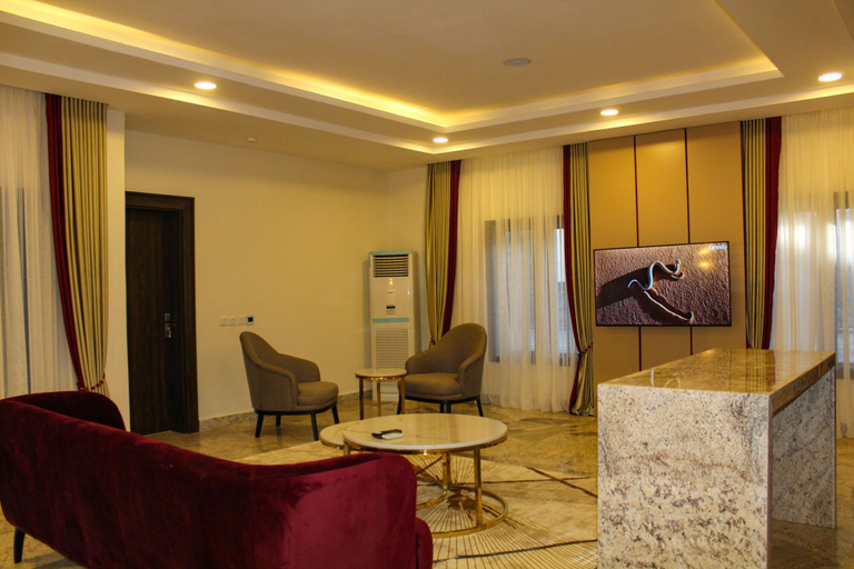Others 5, Fahrenheit Hotel, Bwari