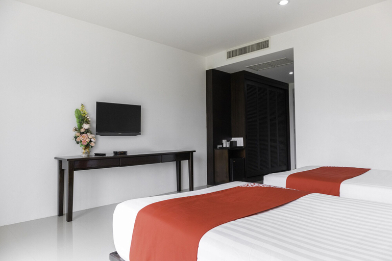 Bedroom 3, Chawlada Hotel, Muang Nakhon Si Thammarat
