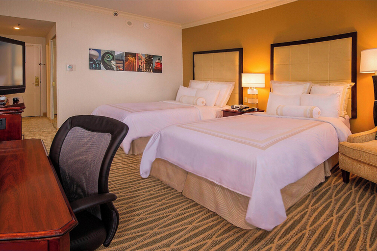 Bedroom 4, BWI Airport Marriott, Anne Arundel