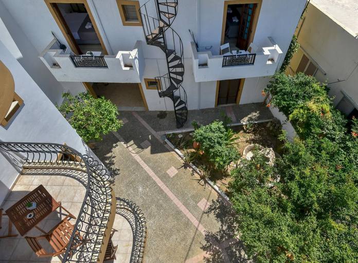 Exterior & Views 2, Eva Studios 9 in Agia Pelagia, Crete