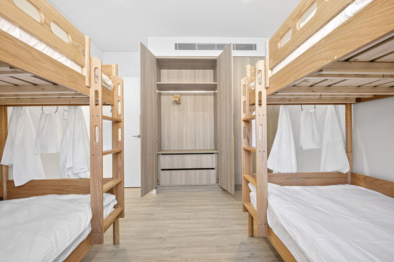 Bedroom 3, Lake View Suites Jindabyne, Snowy River