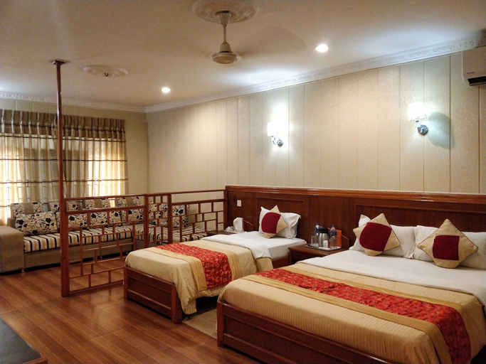 Bedroom 3, Hotel Wildlife Camp, Narayani