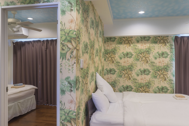 Bedroom 16