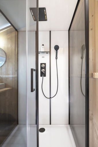 Bathroom 3, wecamp Santa Cristina, Girona