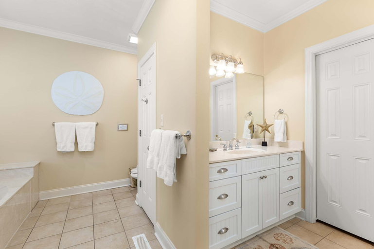 Bedroom 4, 82 Van Horne Ave Unit B, Chatham