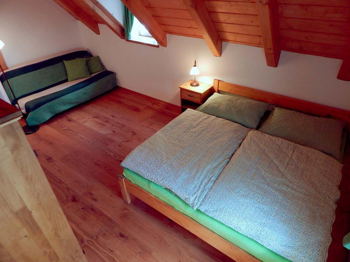 Room 4, Rokytnice Krm450 in Rokytnice nad Jizerou, Semily