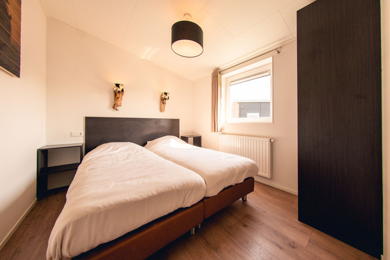 Bedroom 5, Vakantiepark Slagharen, Hardenberg