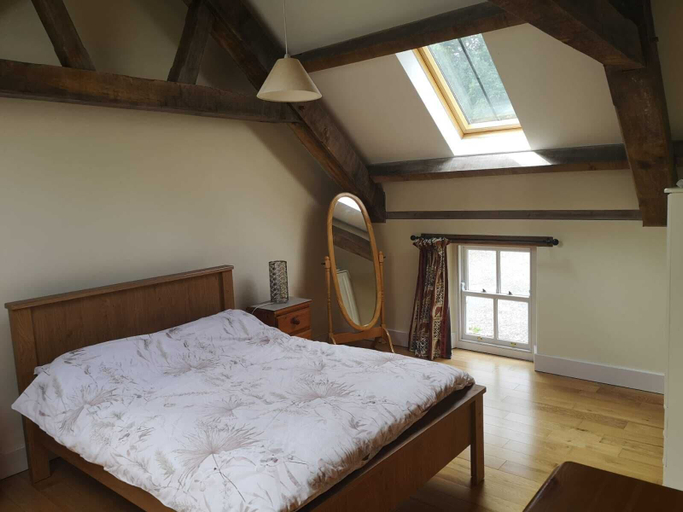 Bedroom 2, Lovely 3-bed House at Clashganny Mill, Borris