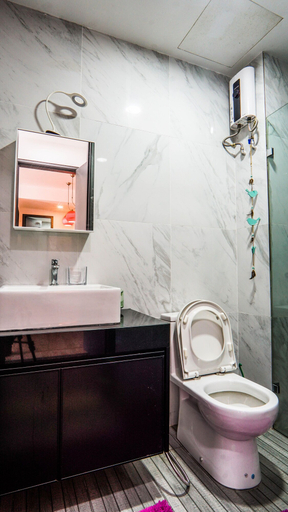 Bathroom 4, Emporis SOHO Residence by Airhost, Petaling Jaya