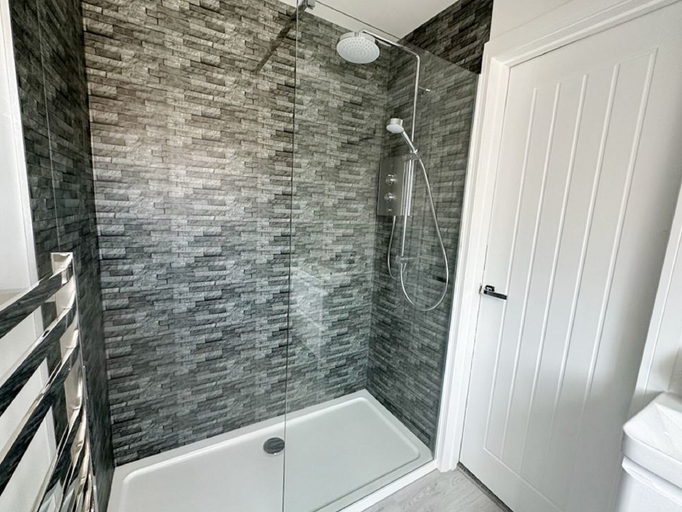 Bathroom 3, Anchorage, Poole
