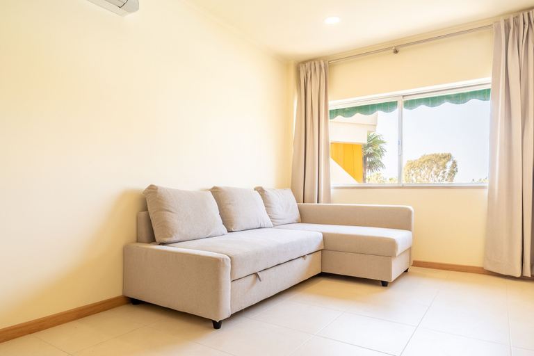 Others 4, Mourabel Apartment - S by Hellovacations, Loulé