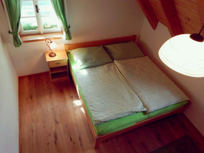 Room 5, Rokytnice Krm450 in Rokytnice nad Jizerou, Semily