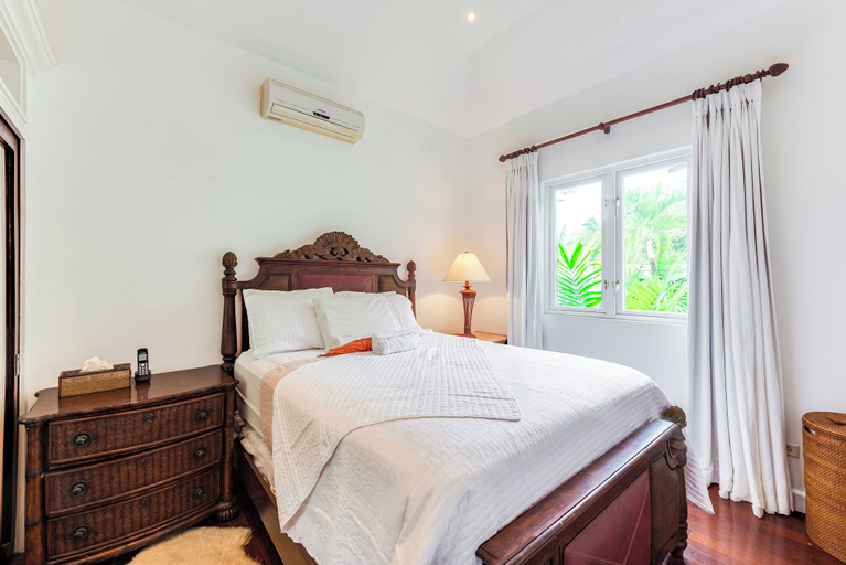 Bedroom 4, The Palms Resort