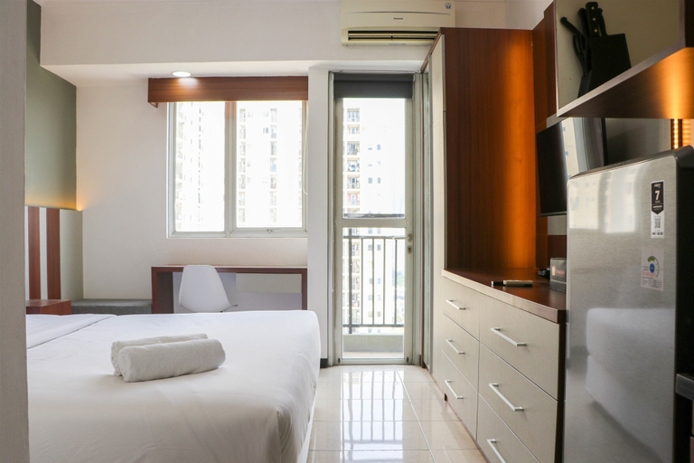 Bedroom 3, Homey And Comfort Stay Studio Room Maple Park Sunter Apartment, North Jakarta