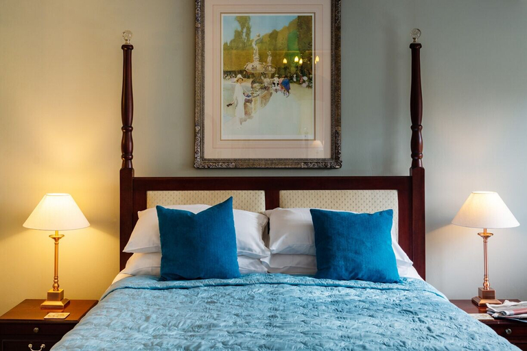 Bedroom 2, The Bull at Foolow, Derbyshire