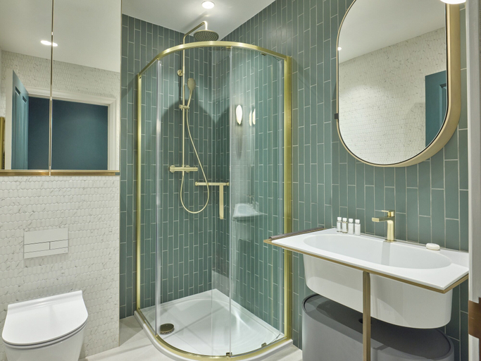 Bathroom 3, Mayfair – Peterson House, London