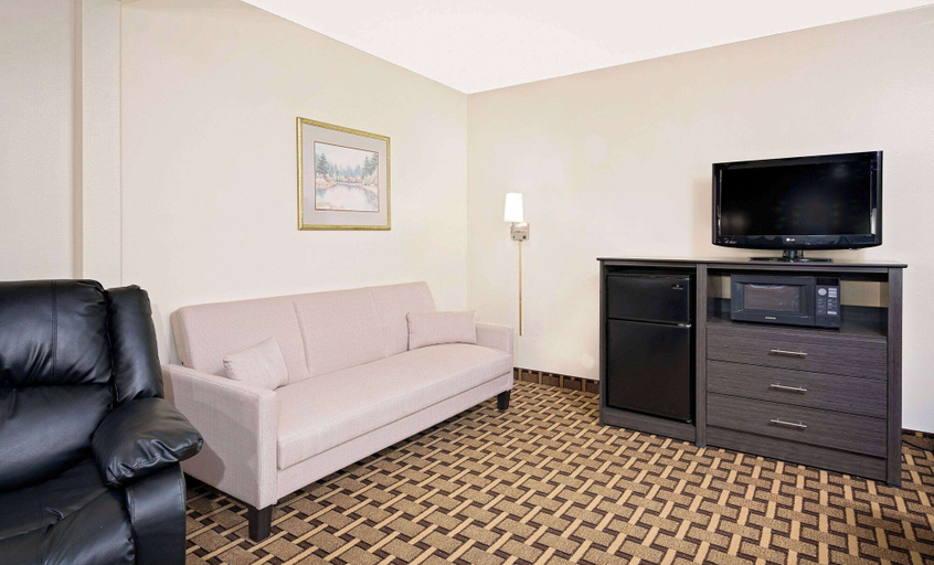 Others 5, Super 8 by Wyndham Ashland, Ashland