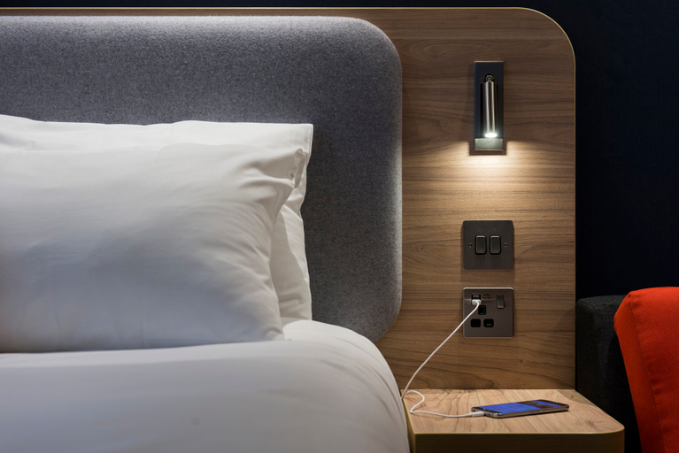 Bedroom 2, Holiday Inn Express & Suites BASEL - ALLSCHWIL by IHG, Arlesheim