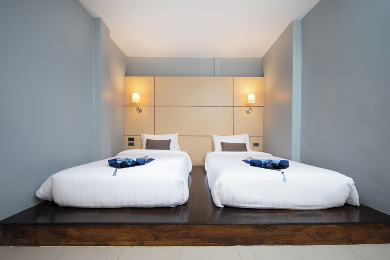 Bedroom 12