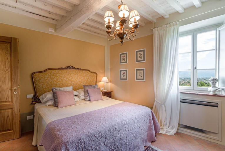 Room 3, Villa Principessa Elisa, Lucca