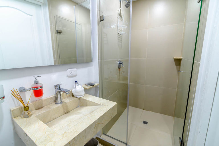 Bathroom 4, Apartamentos Unik Cartagena Faro Tequendama, Cartagena de Indias