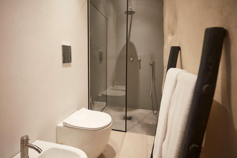 Bathroom 5, Villa Rocce Bianche, Trapani