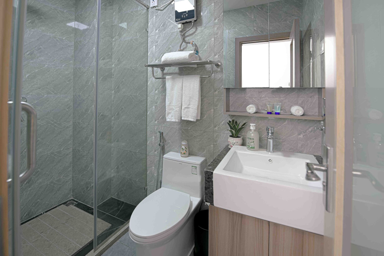 Bathroom 5, M9 Kirirom Hotel, Phnom Penh