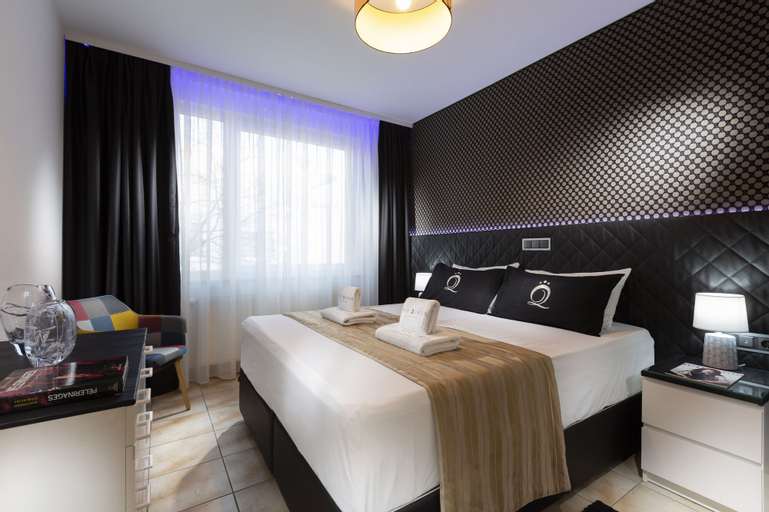 Bedroom 1, The Queen Luxury Apartmen-Villa Vittoria, Luxembourg