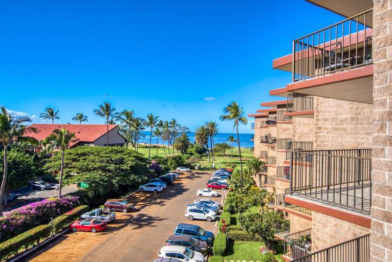 Exterior & Views 2, Chic & Elegant Oceanfront Vistas, Maui