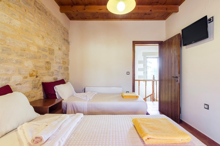 Room 4, Kalives Orchard Villas, Crete