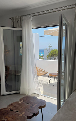 Others 5, Pelagos Studios, South Aegean