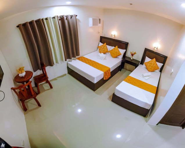 Bedroom 3, DIANNA'S INN, Coron