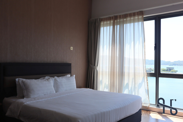 Bedroom 23