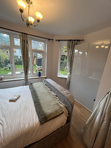 Bedroom 3, Wimbledon Holiday Lets, London