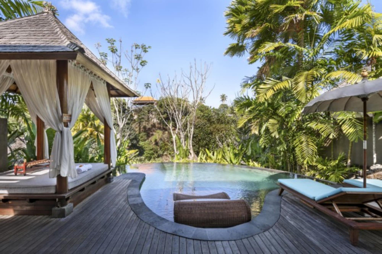 Swimming Pool 26