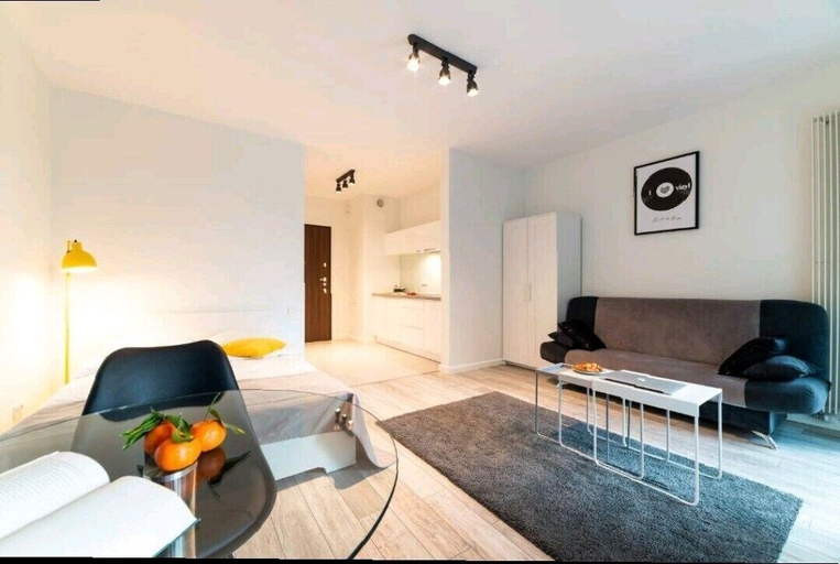 Bedroom 3, Warsaw Night Apartments MennicaResidence, Warsaw