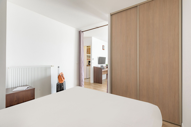 Bedroom 14